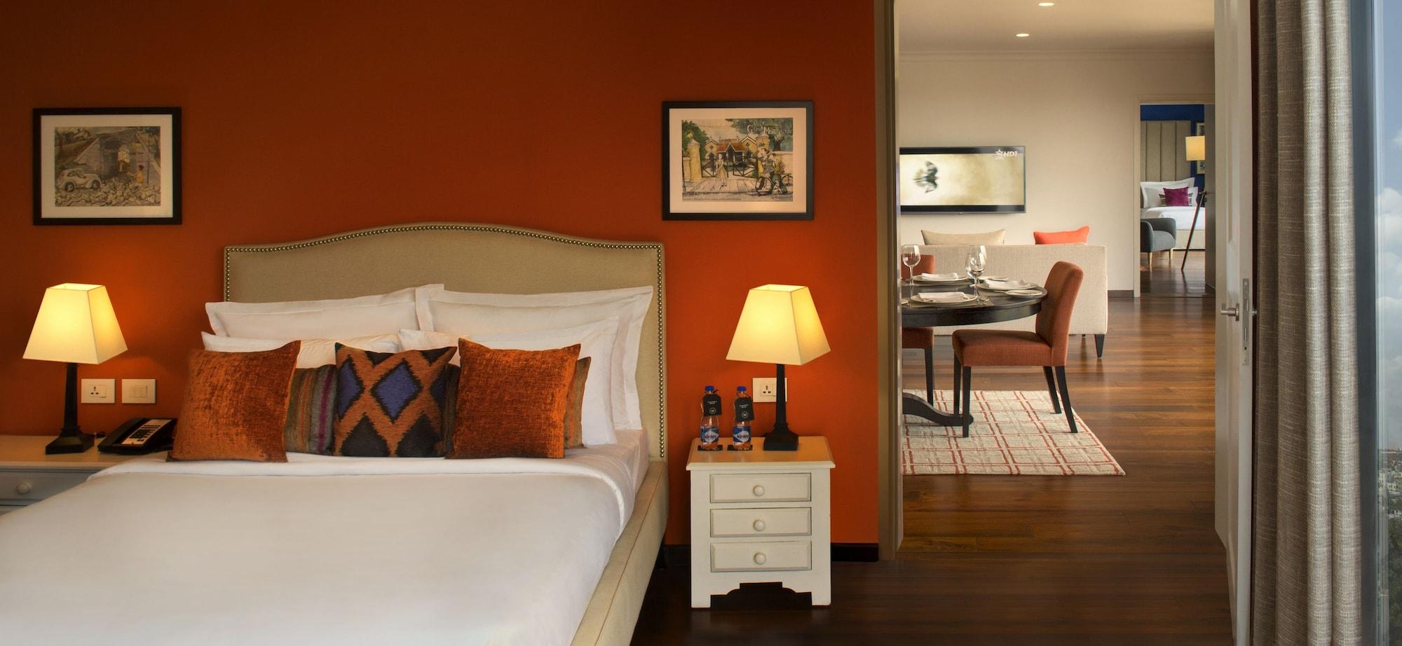 The Waverly Hotel & Residences Bangalore Ngoại thất bức ảnh