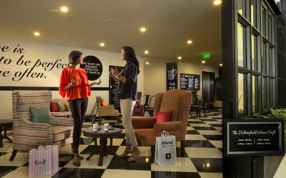 The Waverly Hotel & Residences Bangalore Ngoại thất bức ảnh