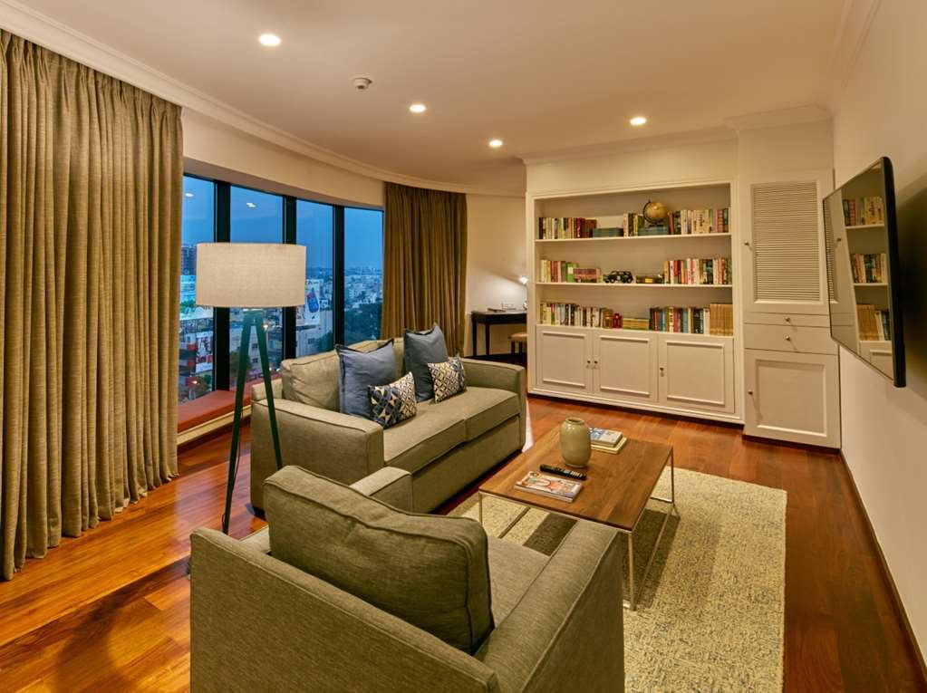 The Waverly Hotel & Residences Bangalore Phòng bức ảnh