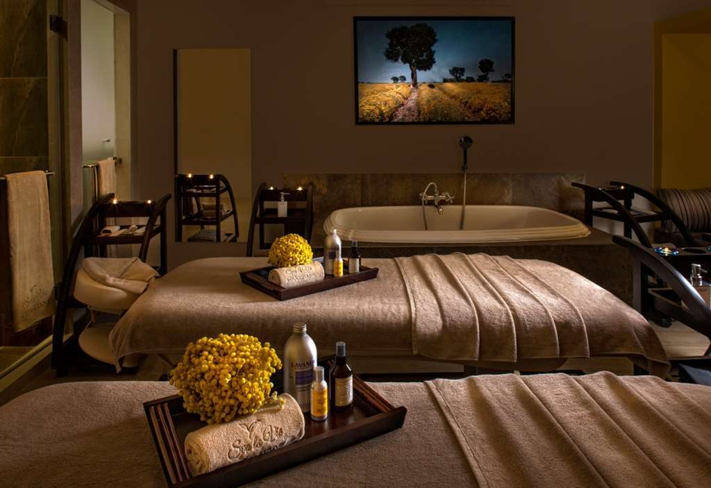The Waverly Hotel & Residences Bangalore Tiện nghi bức ảnh