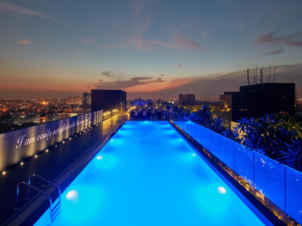 The Waverly Hotel & Residences Bangalore Ngoại thất bức ảnh