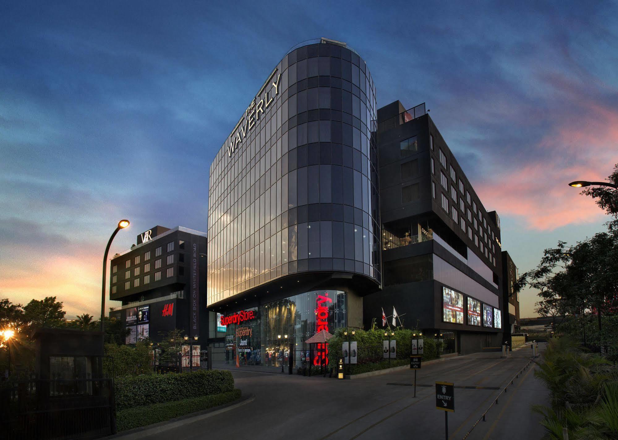 The Waverly Hotel & Residences Bangalore Ngoại thất bức ảnh